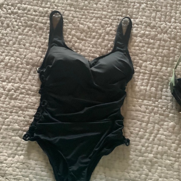 SWIMWEAR/ DKNY SWIM / BLACK / SIZE 10 / - Picture 1 of 3